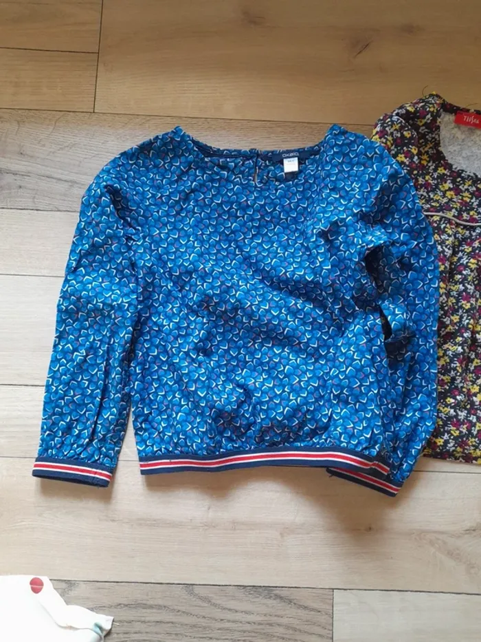 Lot de 2 blouses pour fille 5 ans - photo numéro 2