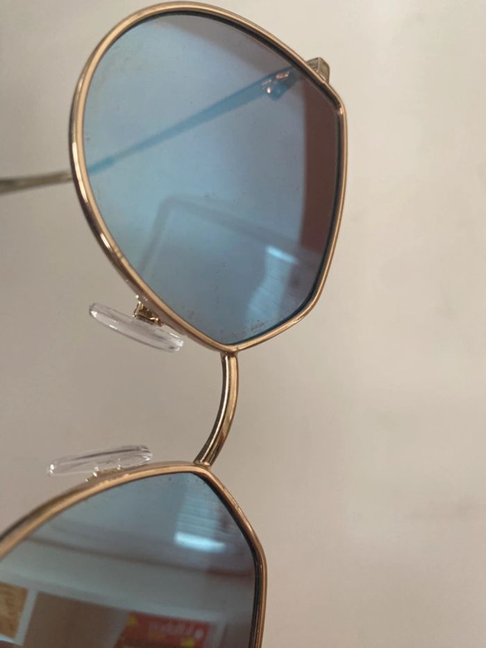 Jolie paire de lunettes • 👓 - photo numéro 4