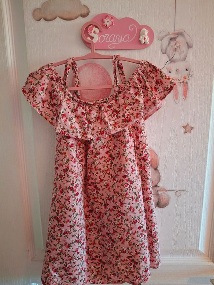 🌸 robe à fleurs fille 4-5 ans