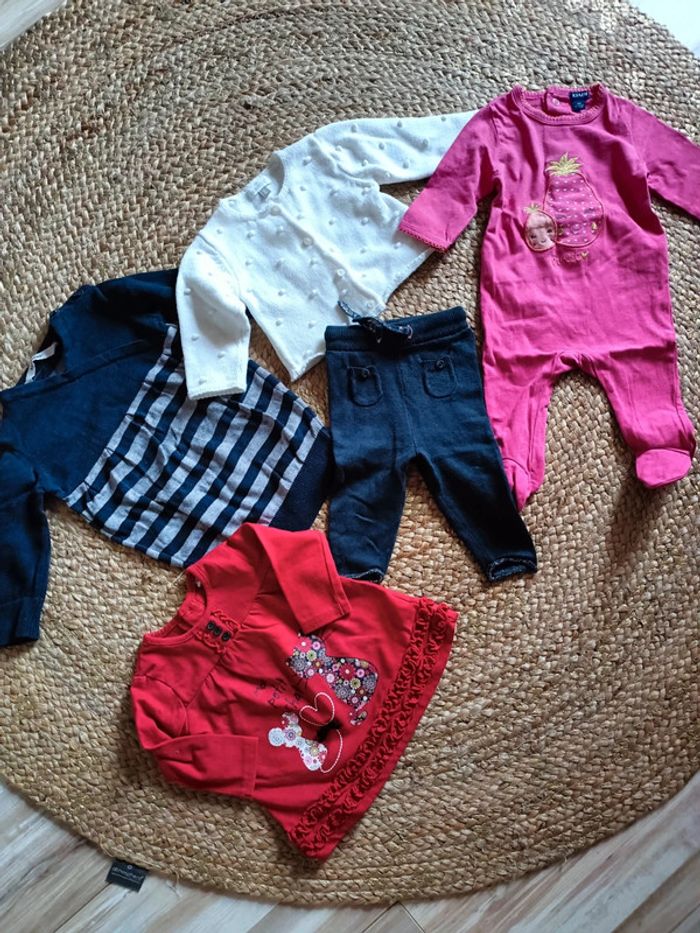 Lot vêtements fille 3 mois