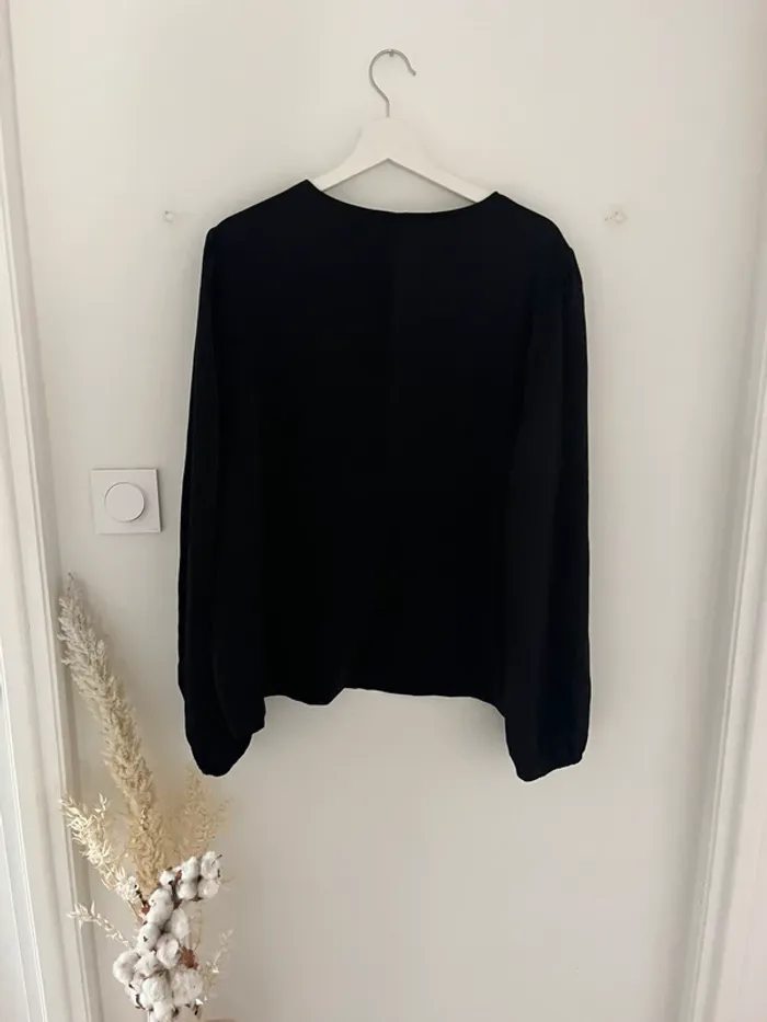 Blouse manches longues noir et doré - photo numéro 3