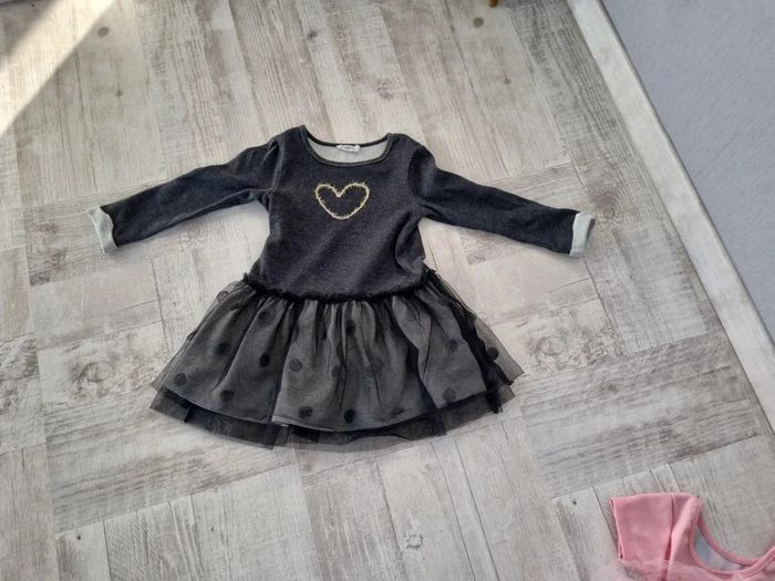 Robe  Taille 4 ans
