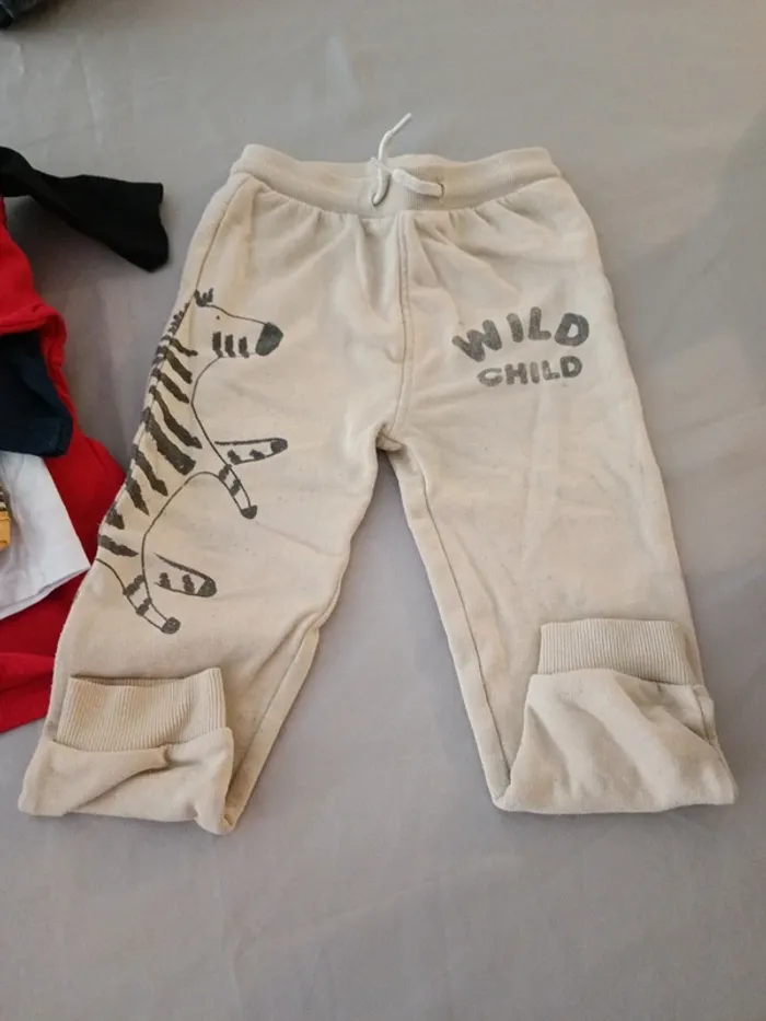 Lot de vêtements 23/24 mois - photo numéro 12