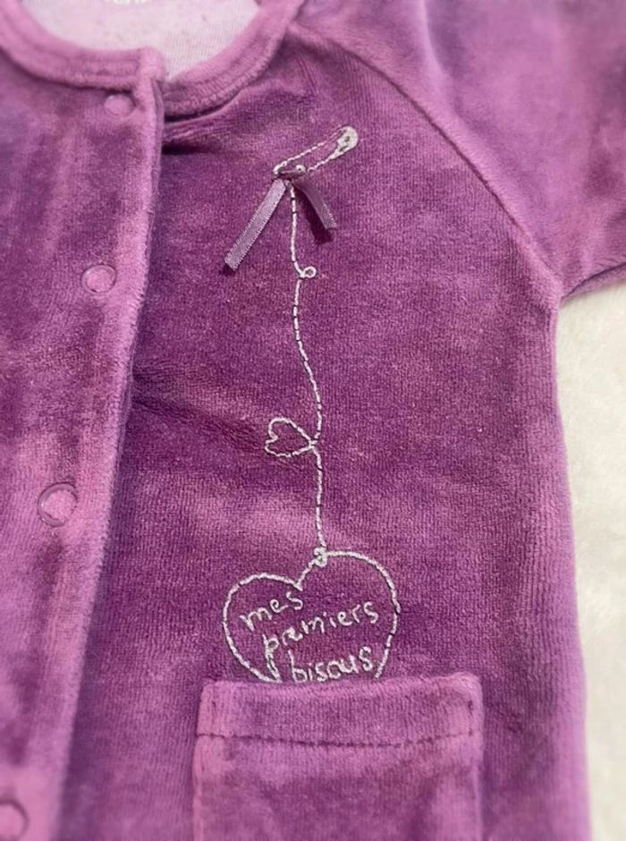 Pyjama  violet 1  mois - photo numéro 2
