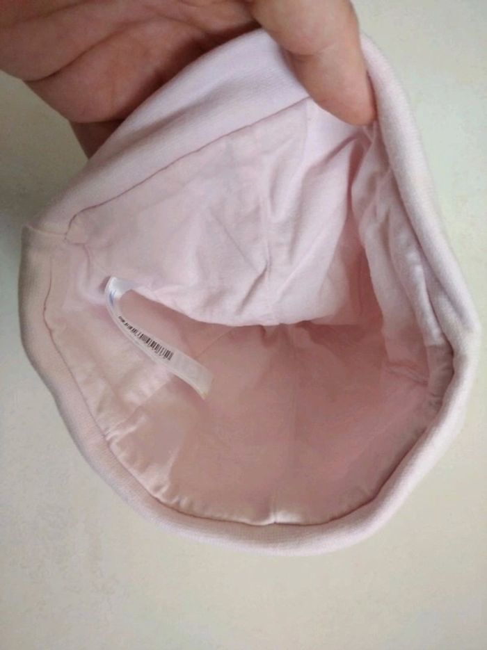 Lot de 2 bonnets rose et blanc bébé fille Taille 3 / 6mois Disney et TEX - photo numéro 5