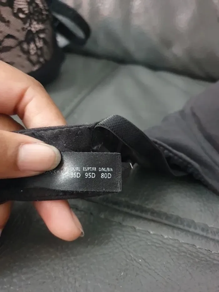 Soutien gorge - photo numéro 3