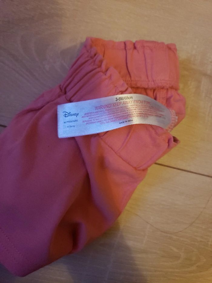 Short 🎀 Primark taille 3-6 mois 1€ - photo numéro 4