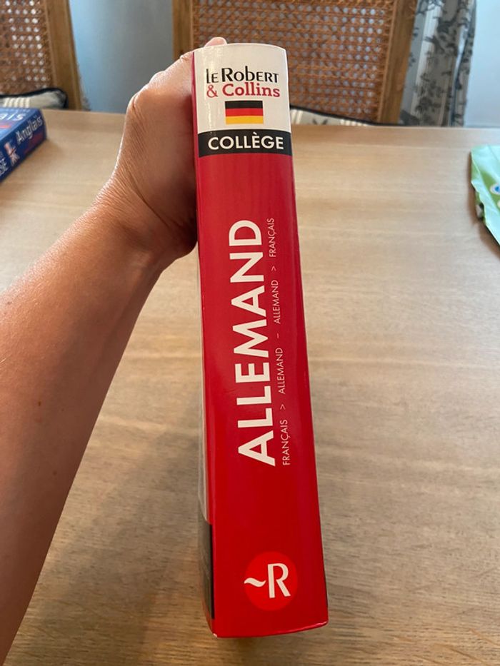 Lot Dictionnaire Robert & Collins Allemand collège et cahier d’allemand 6e neuf - photo numéro 11