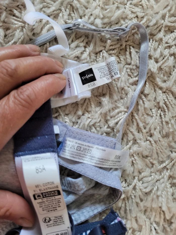 Lot sous vêtements culottes soutien-gorges - photo numéro 2