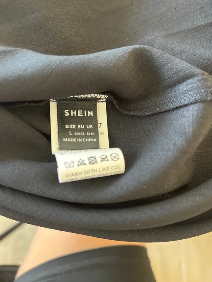 Robe noir - L - shein - photo numéro 4
