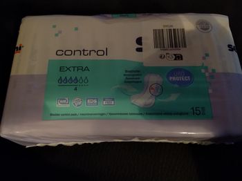 Paquet de protection seni control extra 4. 