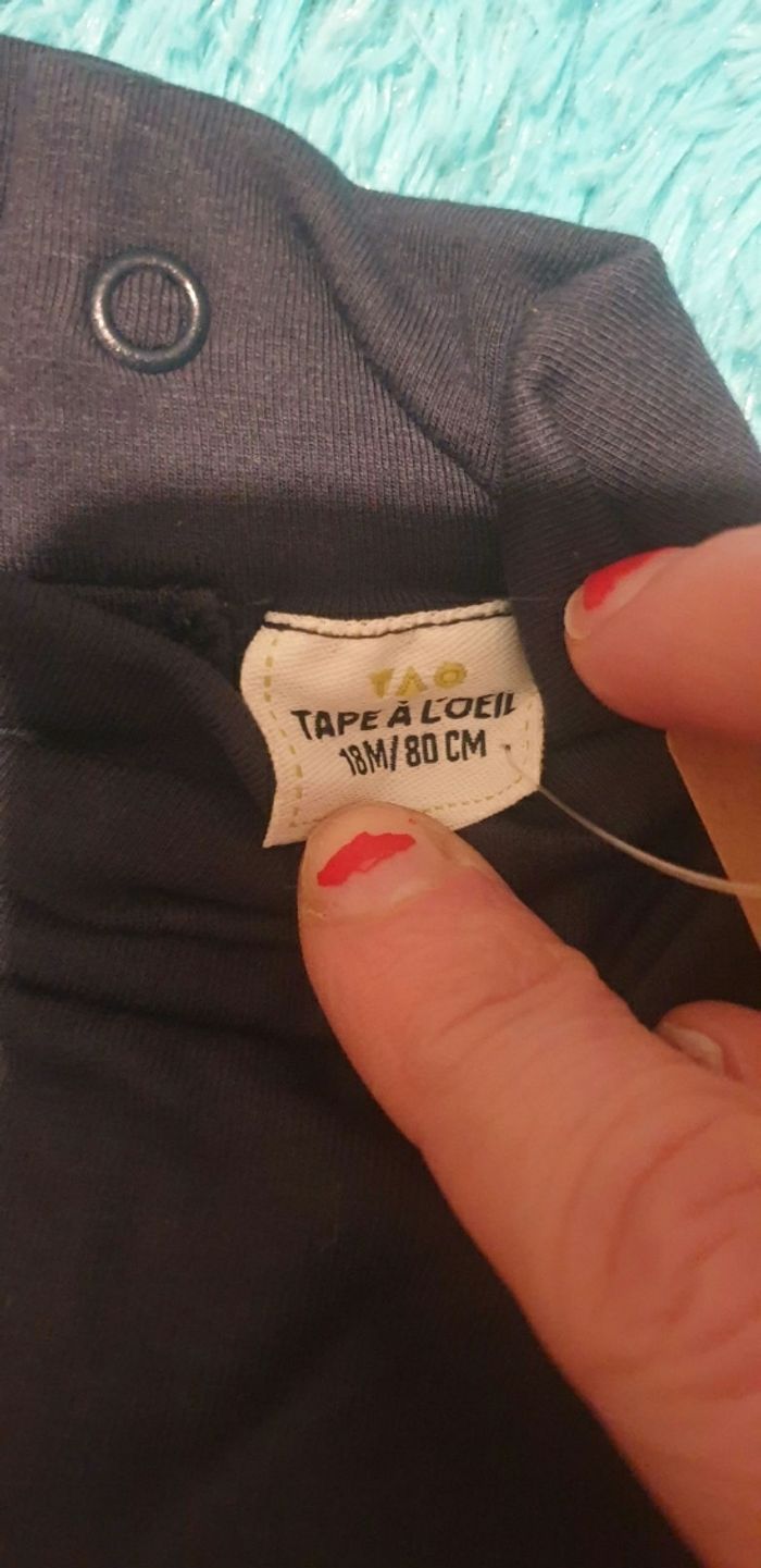 Vêtement bébé 18 mois - photo numéro 2