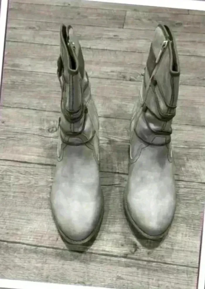 Bottines mustang taille 42 - photo numéro 4