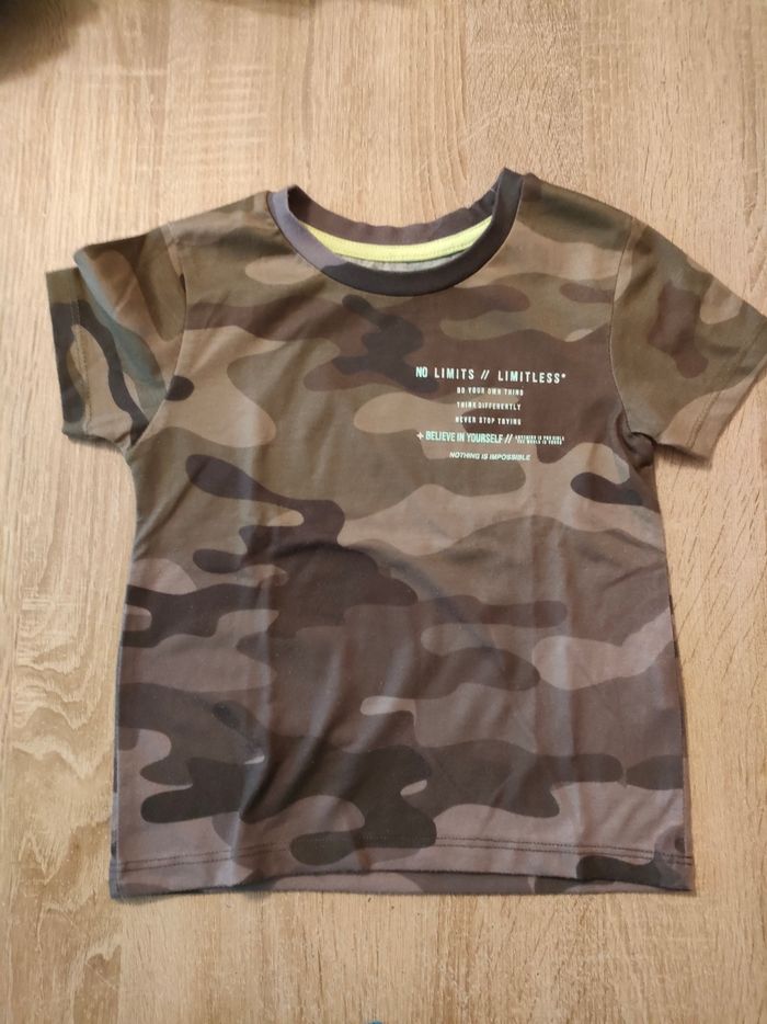 Lot de t-shirts - photo numéro 5