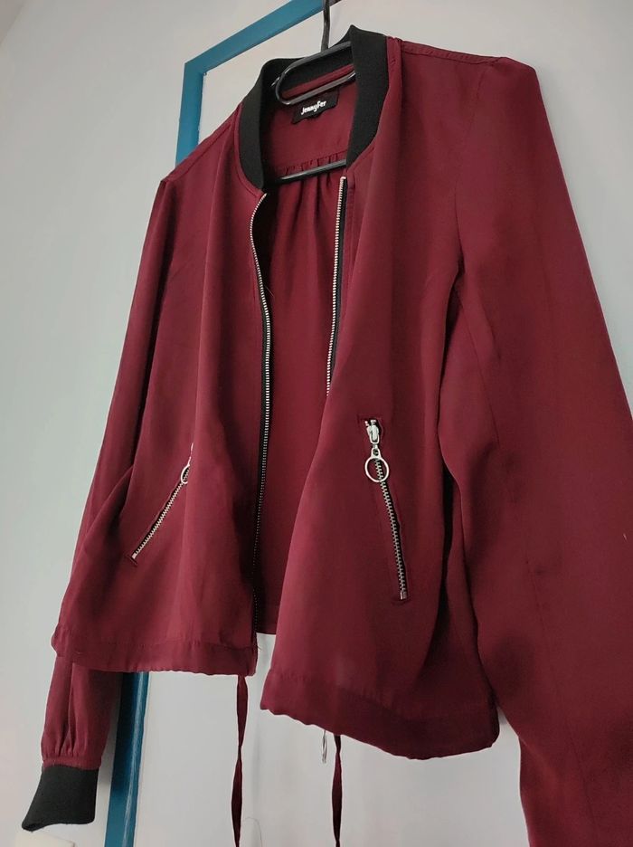 Veste zippée bordeaux Jennyfer taille M - photo numéro 2