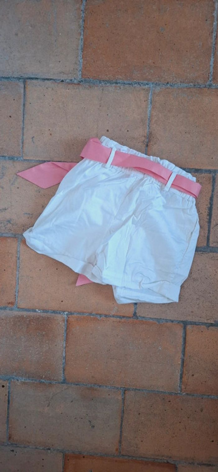 Short fille LIU JO blanc – Détail nœud rose en soie Neuf 🩷 - photo numéro 6
