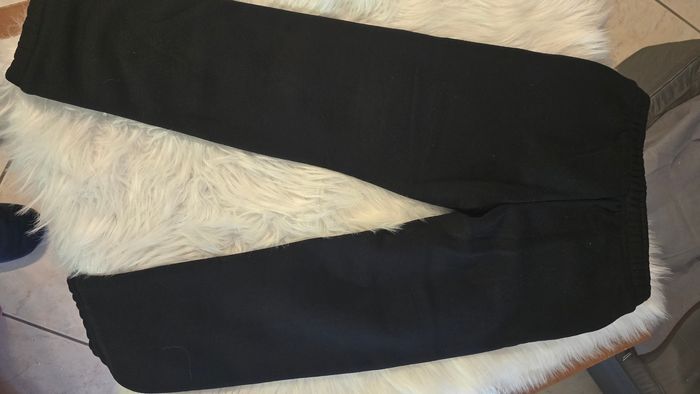 (Neufs non portés) 🏷🩷🥰🩷 suoerbe ensemble  sweat et pantalon molleton 10 ans fille 🩷🥰😍 - photo numéro 8