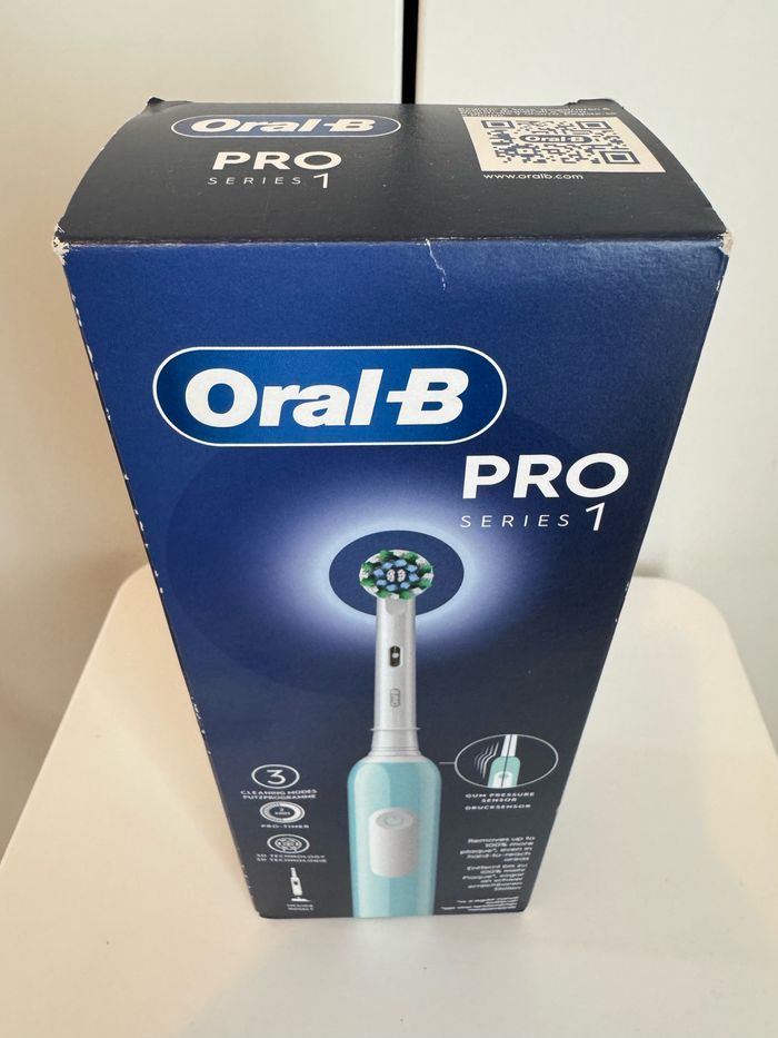 Brosse à dents électrique Oral B pro 1 - photo numéro 2