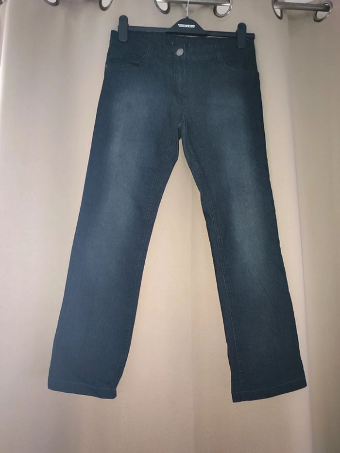 Jean noir droit femme