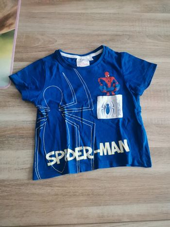 T-shirt spider Man 3 ans