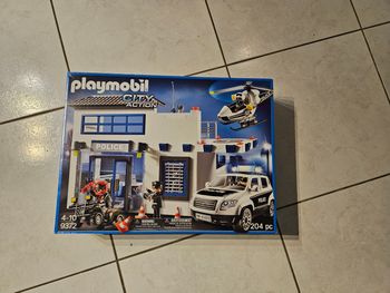 Playmobil 9372 commissariat de police neuf
