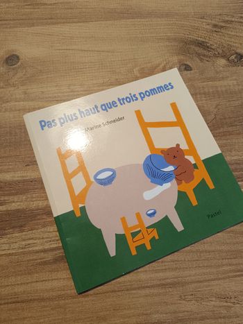 Livre Pas plus haut que trois pommes