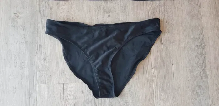 Maillot de bain 2 pièces - photo numéro 3