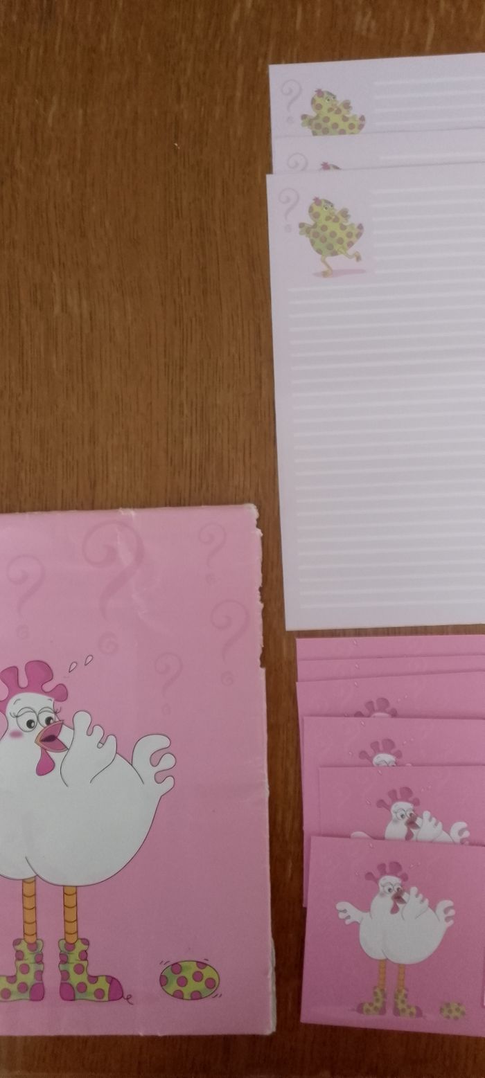 Joli lot diddl et poule papier à lettre+enveloppes et pochette vintage+ répertoire (quelques écritures dedans) poule 6 enveloppes+ 4 feuilles - photo numéro 10