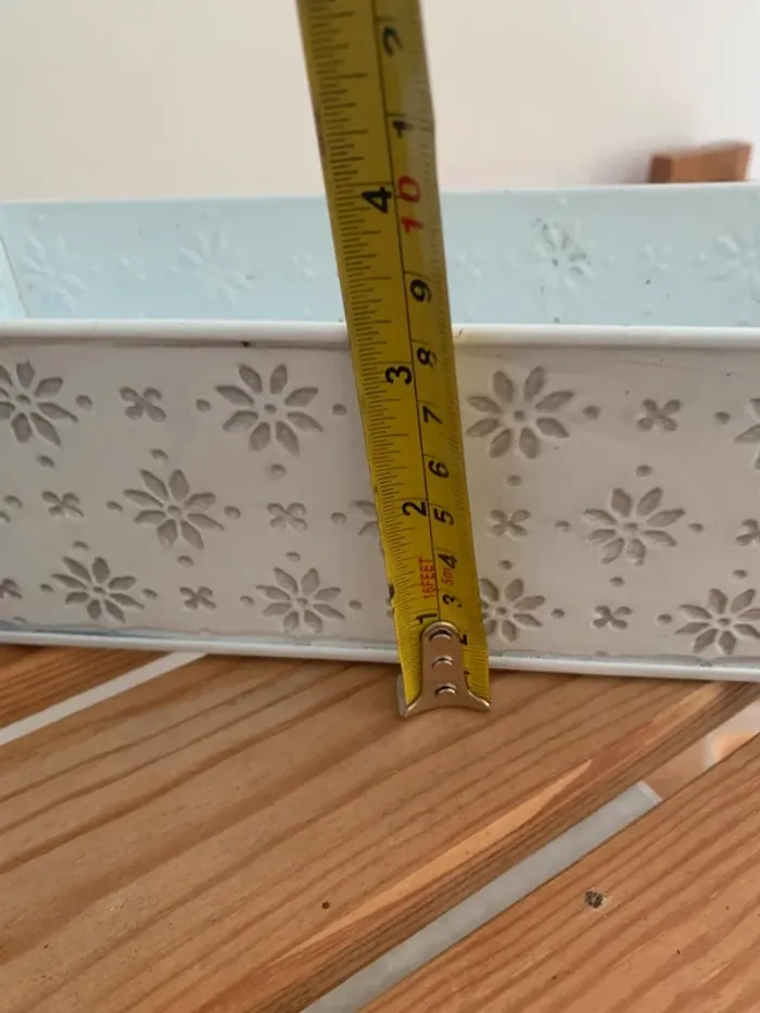 Jolie petite jardinière en métal blanche - photo numéro 5