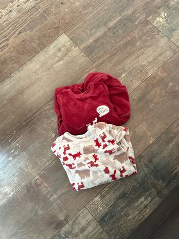 Deux pyjamas garçon 