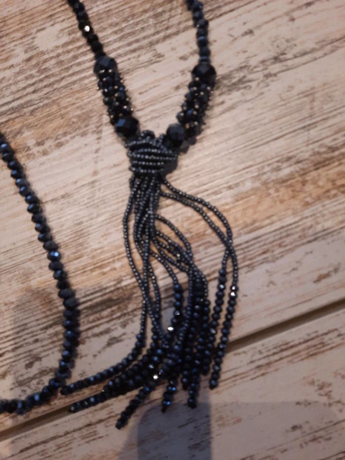 Collier perles scintillantes - photo numéro 3