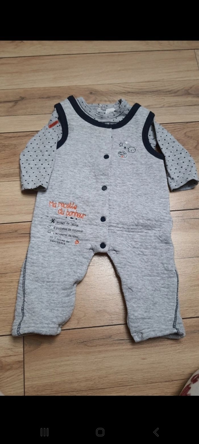 Lots ensembles bébé garçon 3mois très bon état #lots_bébé #lots_ensembles #lots_garçon - photo numéro 2