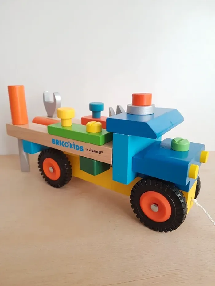 Janod Camion Brico'kids outils en bois bricolage - photo numéro 4