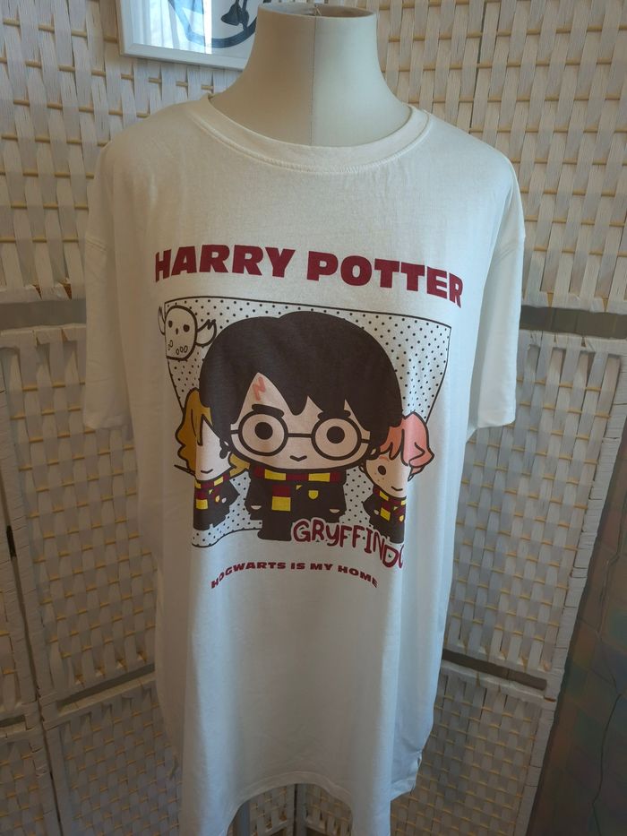 ⚡️jolie T-shirt de pyjama Harry Potter "Hogwarts is my home" Undiz femme TL/ 40⚡️ - photo numéro 4