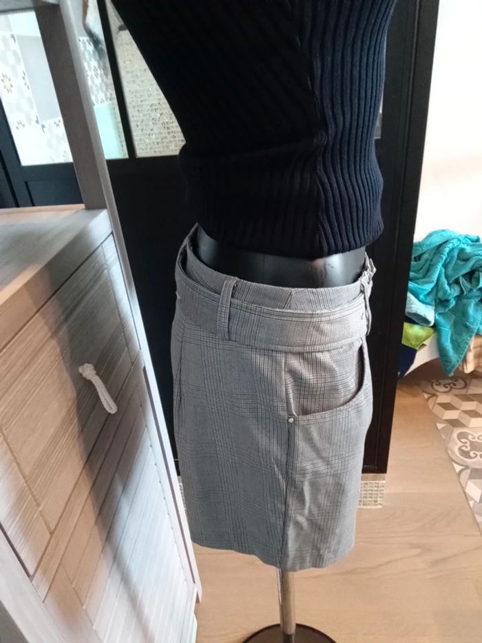 Short taille 38 marque Morgan - photo numéro 3