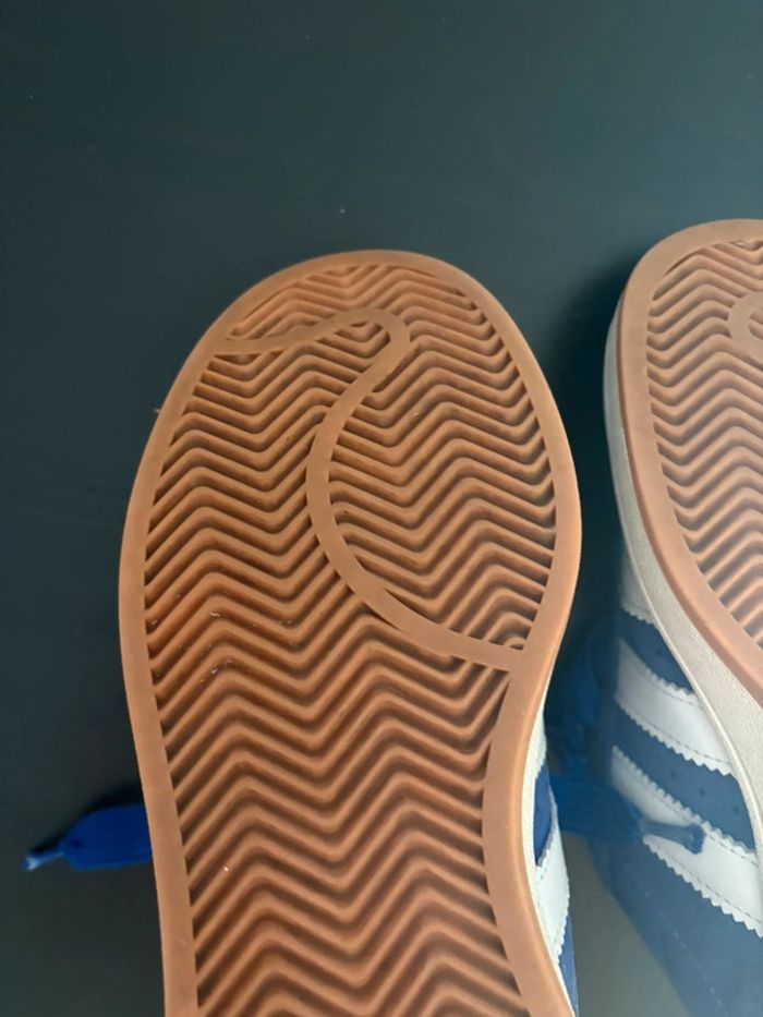 Adidas Campus bleues – T. 40 2/3 – bon état - photo numéro 10