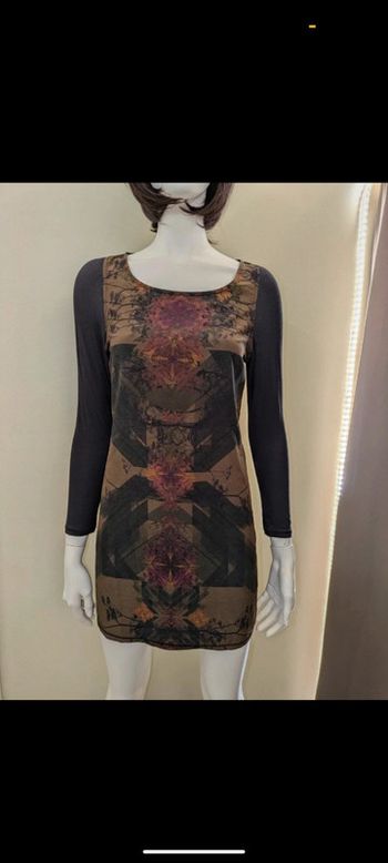 Robe manche longue Bershka motif noir marron