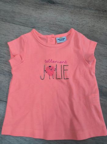 Tee-shirt tape à l'oeil 3 mois neuf