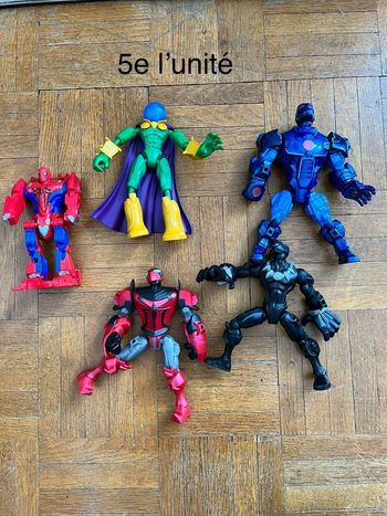 Figurines articulées Marvel Dc comics