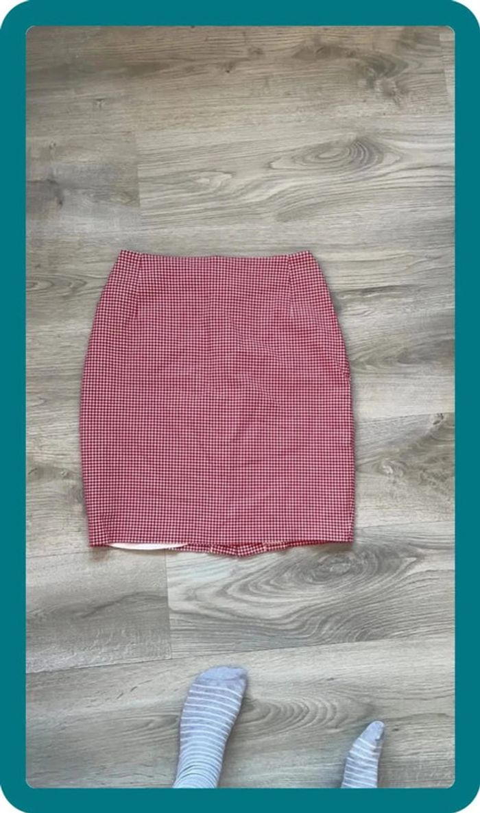 Jupe rouge carreaux