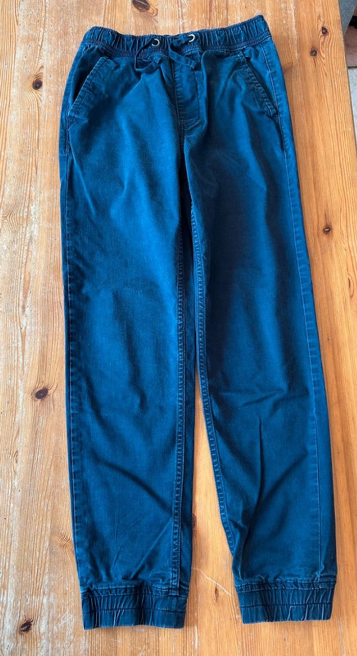 Pantalon bleu 12 ans Kiabi taille XXS ceinture et pied élastique - photo numéro 2