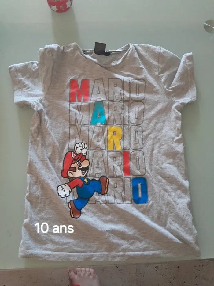 T-shirt mario 10ans