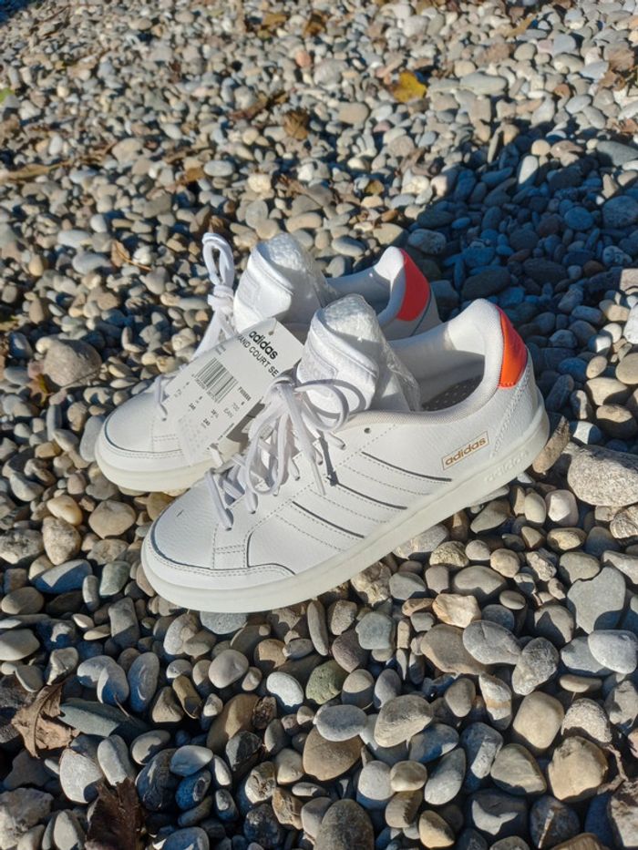 Chaussures Grand Court ! - photo numéro 3
