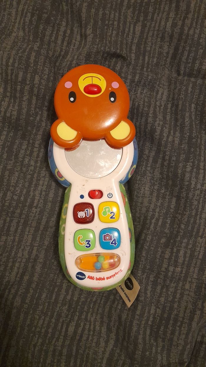 Téléphone allo bébé surprise - photo numéro 2