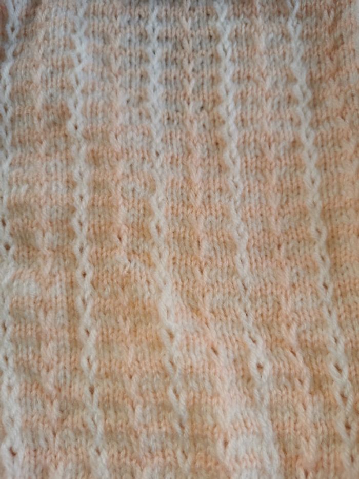 Gilet tricoté rose /blanc - photo numéro 5