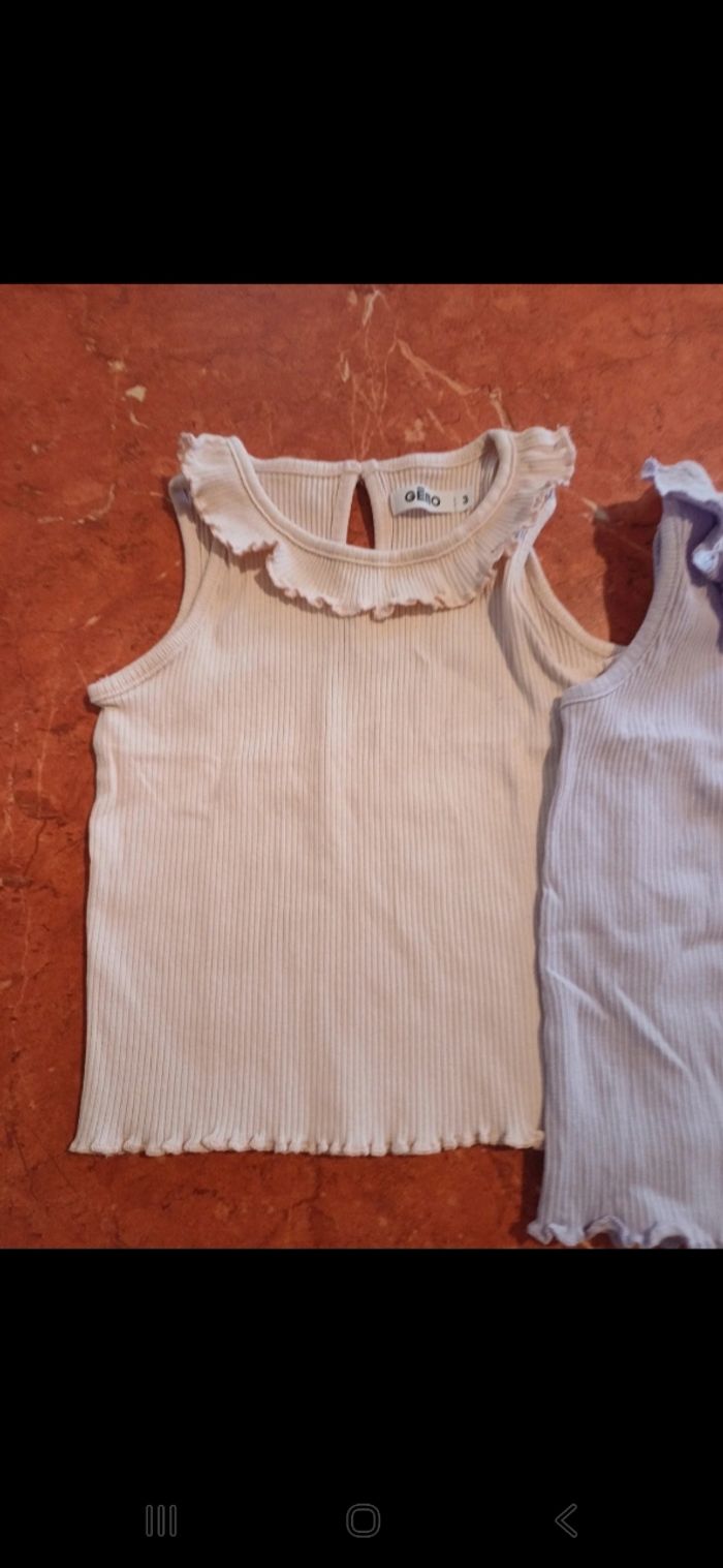 Lot de 2 débardeurs fille taille 3 ans - photo numéro 2