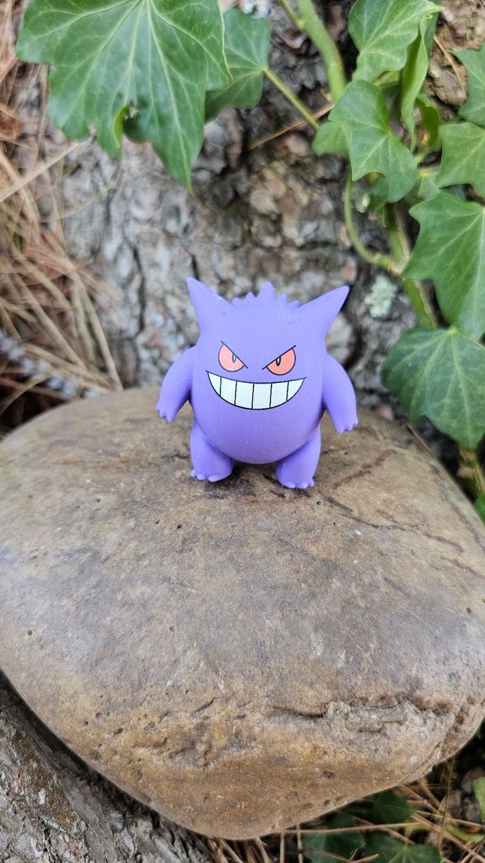 Super figurine Pokemon Nintendo Ectoplasma effet gomme - photo numéro 2