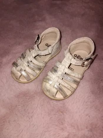 Chaussures 19 mois