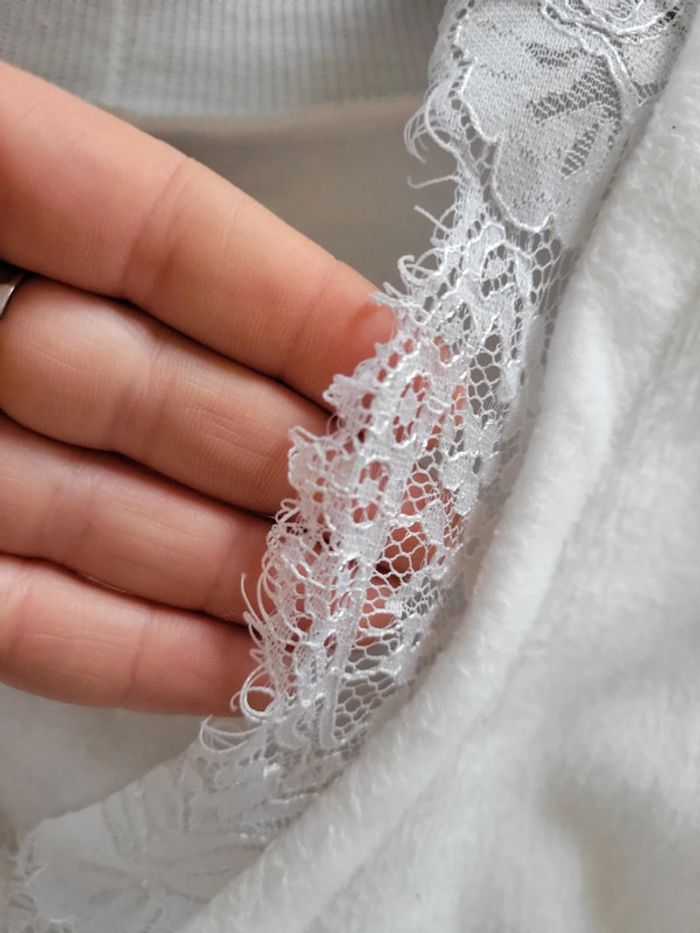Très beau pull tout doux dentelle taille XL - photo numéro 8