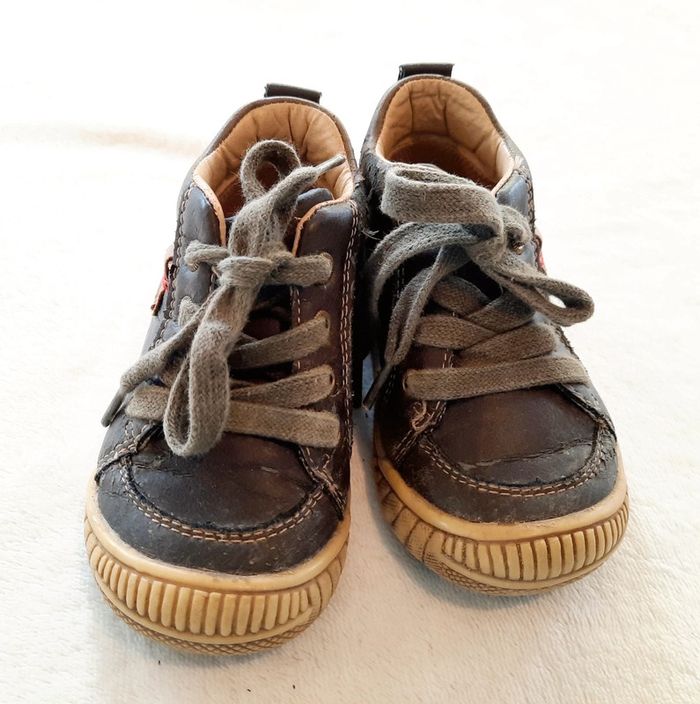 Chaussures pointure 21 - photo numéro 3